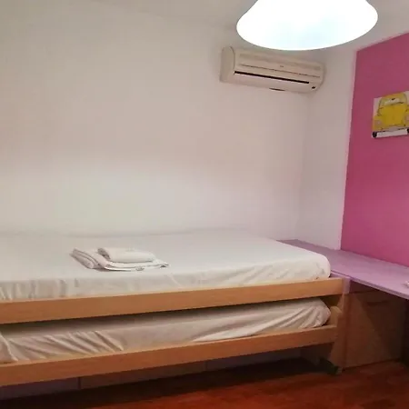 Molinos Hotell *